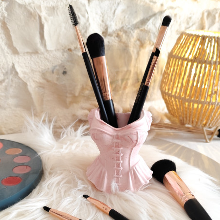 Pot bustier femme en résine naturelle – création artisanale