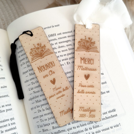 Marque page  en bois personnalisé - Livre