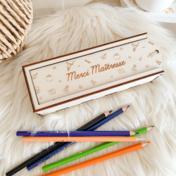 Boîte à crayons, stylos en bois gravée personnalisée
