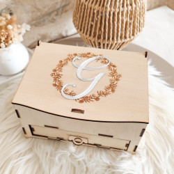 Boîte à bijoux en bois gravée personnalisable