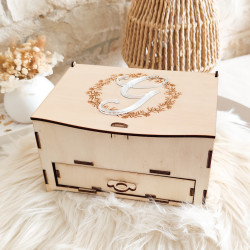Boîte à bijoux en bois gravée personnalisable