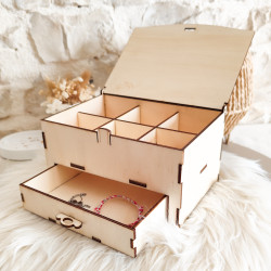 Boîte à bijoux en bois gravée personnalisable