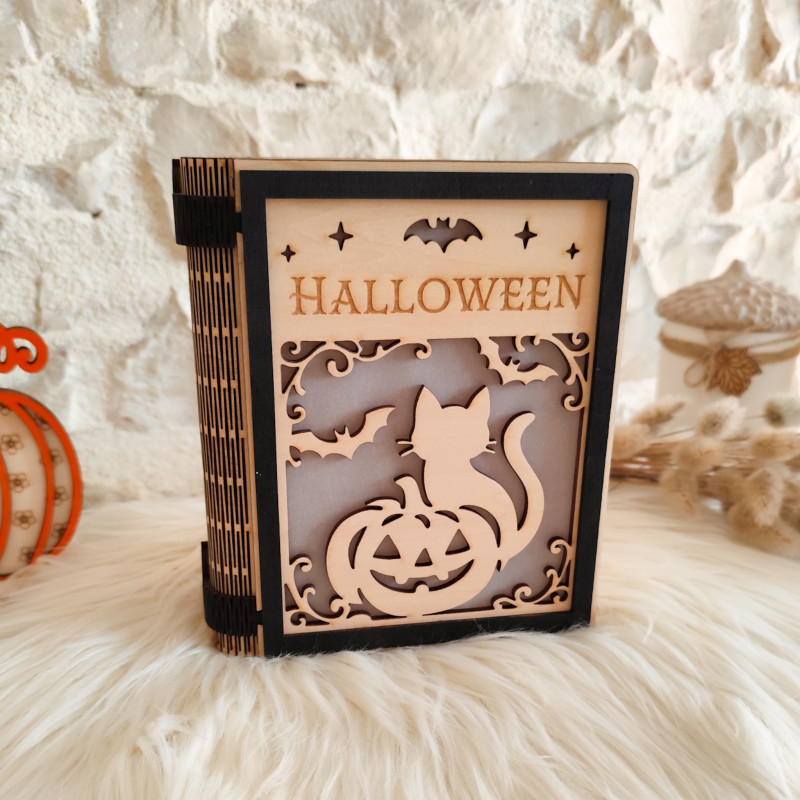 Livre lanterne d’Halloween en bois – Gravure laser artisanale Livre lanterne d’Halloween en bois – Gravure laser artisanale