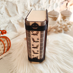 Livre lanterne d’Halloween en bois – Gravure laser artisanale