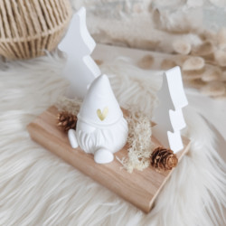 Gnome et Sapins en Résine Naturelle sur Socle en Bois