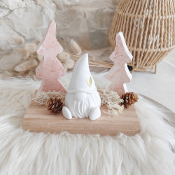Gnome et Sapins en Résine Naturelle sur Socle en Bois