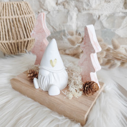 Gnome et Sapins en Résine Naturelle sur Socle en Bois