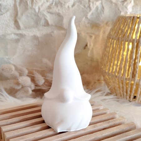 Gnome de Noël en résine naturelle