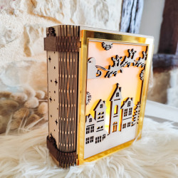 Lanterne livre en bois gravé “Esprit de Noël”