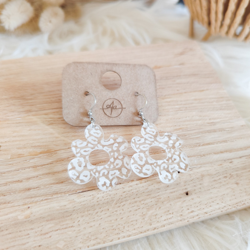 Boucles d'Oreilles en Acrylique Transparent Gravé Léopard - Artisanale